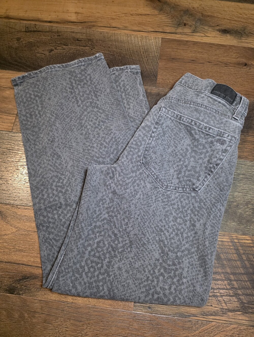 American Eagle Stovepipe Snakeskin Jeans